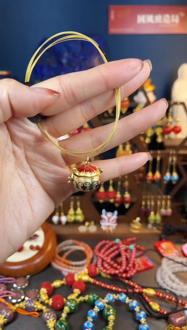 【闪购商品】柿柿如意珐琅吊坠