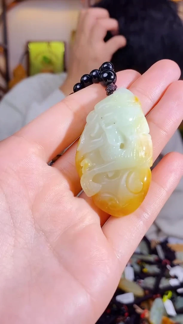 【闪购商品】和田玉颈饰未镶嵌1