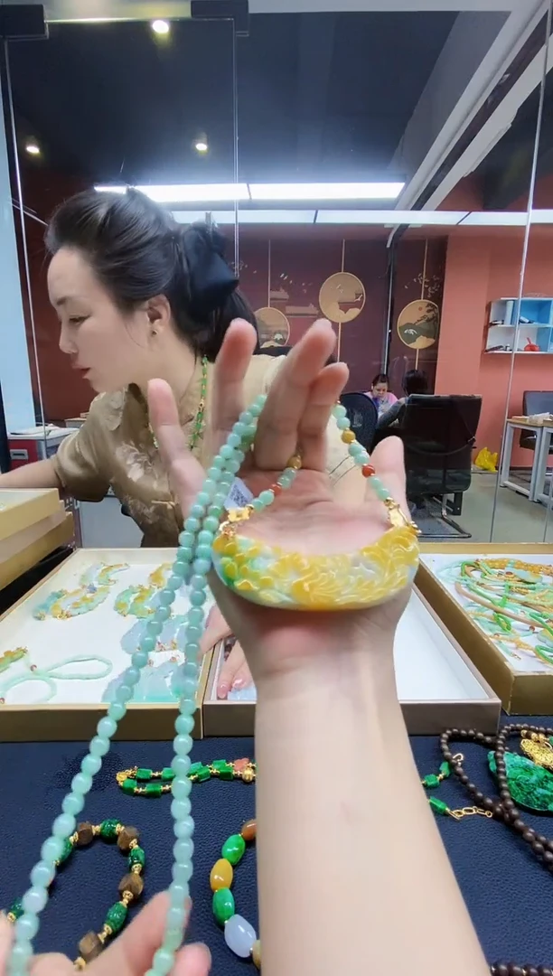 颈饰未镶嵌翡翠翡翠吊坠