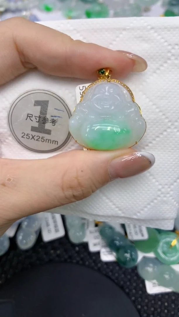 颈饰18K金镶嵌翡翠1111111