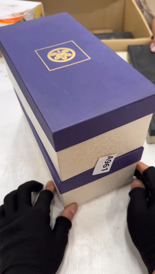瓷片东**?961中古商品，谨慎参拍