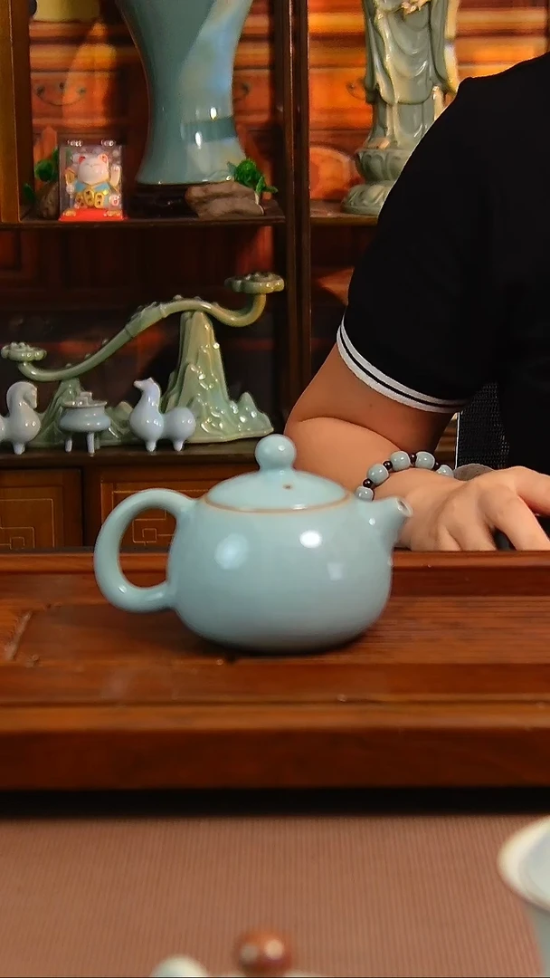 瓷片支钉烧西施壶，微瑕