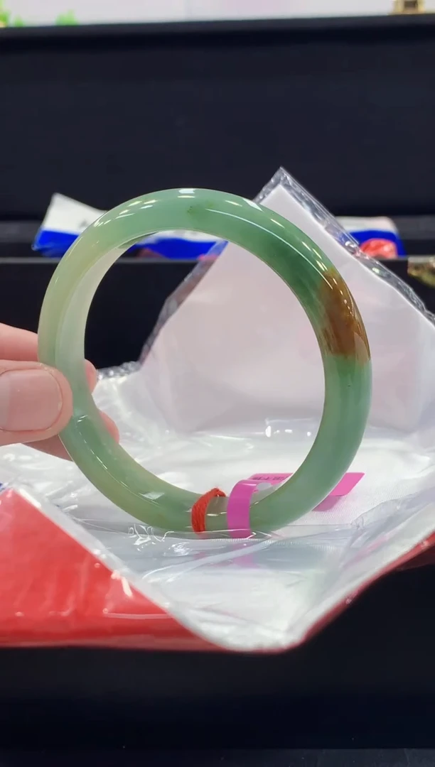 未镶嵌手镯翡翠翡翠手镯