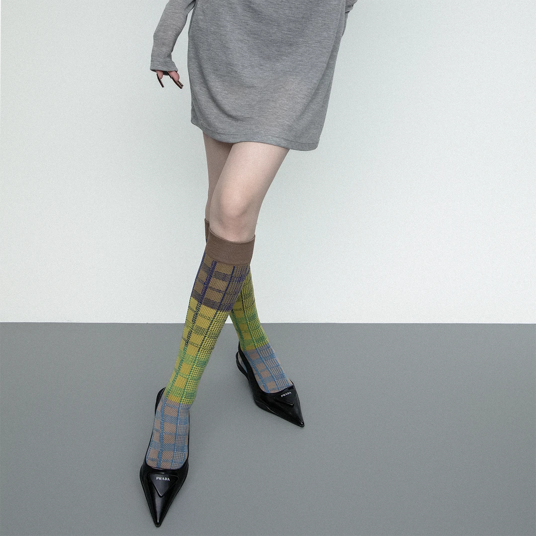 WCH春夏多巴胺撞色条纹格纹千鸟格显瘦及膝小腿袜长筒袜子女ins