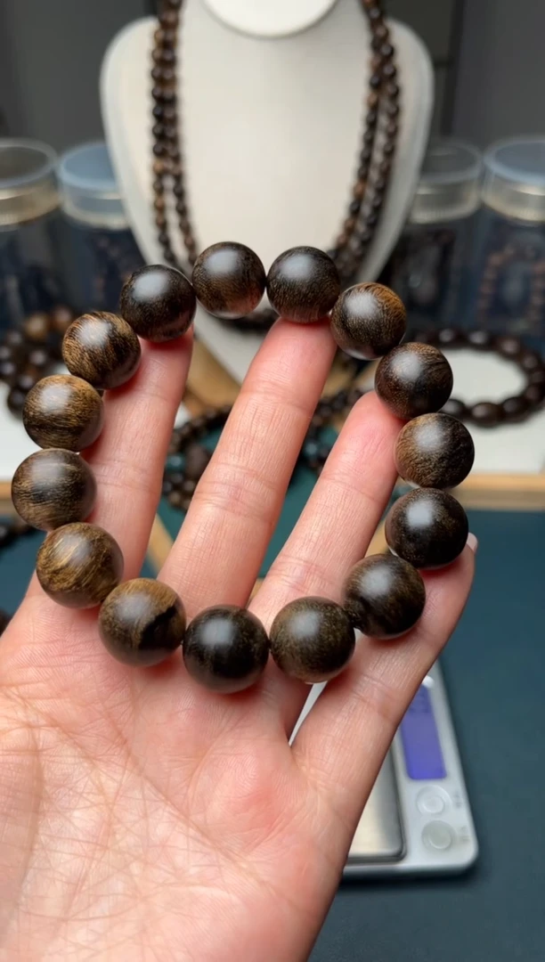 【闪购商品】沉香手串14mm越南芽庄留疤白奇楠