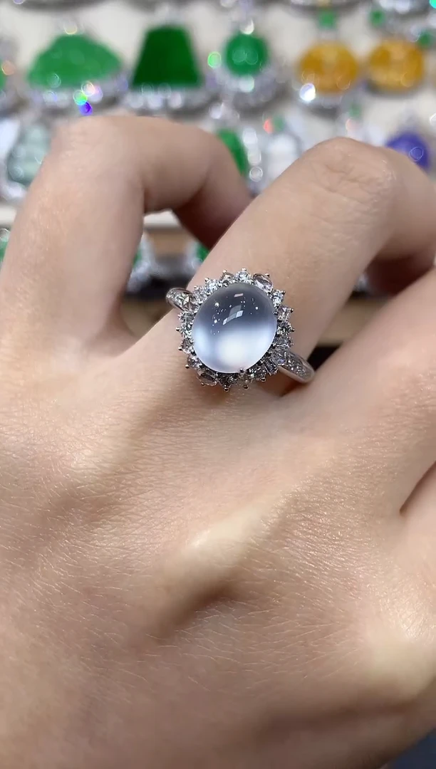 18K金镶嵌戒指翡翠芳*C76