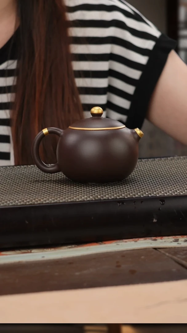 茶壶紫砂四号井茄皮紫泥描金西施160cc