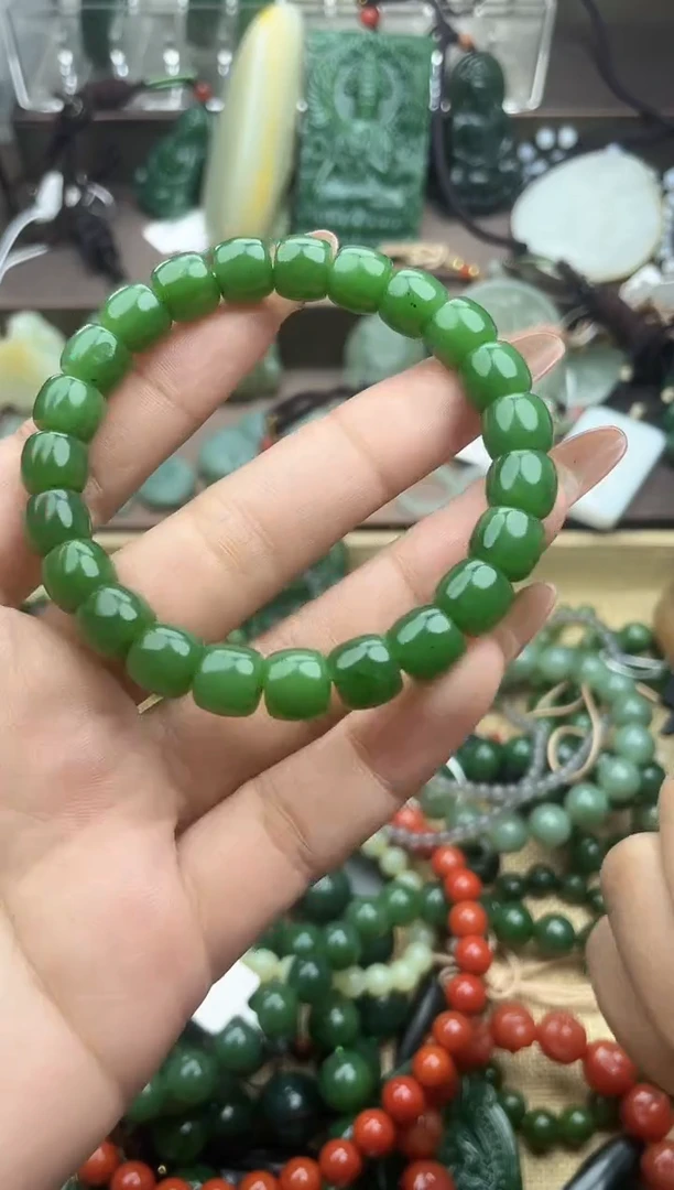 颈饰未镶嵌和田玉未镶嵌和田玉吊坠多样性拍一发一