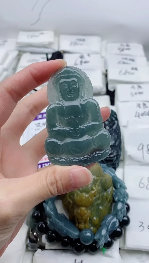 颈饰未镶嵌翡翠8