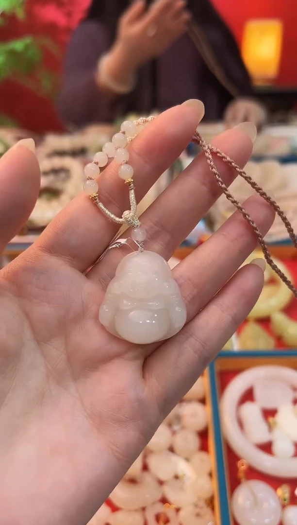 【闪购商品】和田玉吊坠未镶嵌藕粉佛公30mm