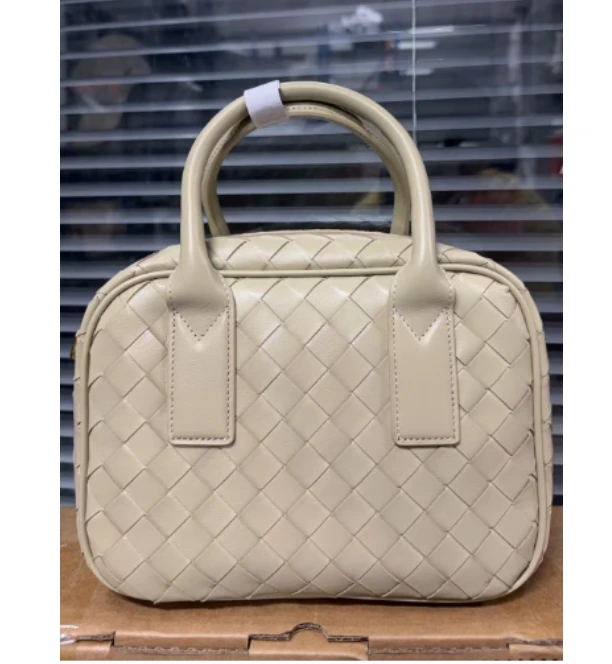 YUSHA/高档大号奶油杏绵羊皮编织包-7012