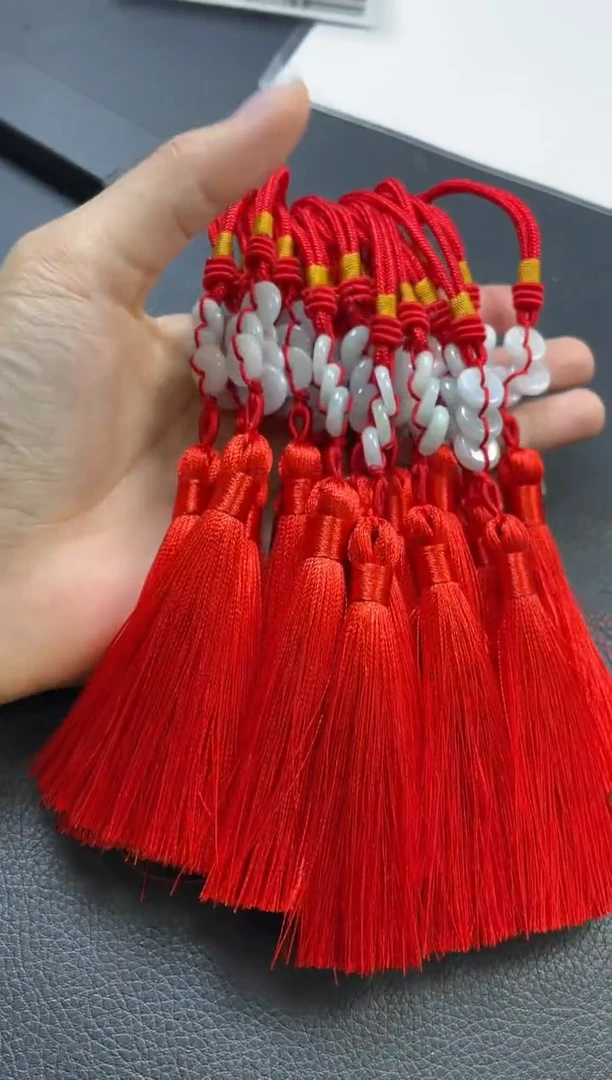 翡翠挂件未镶嵌车挂多样性发一件