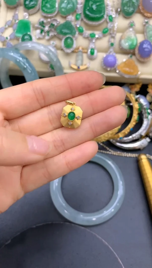 【闪购商品】翡翠颈饰18K金镶嵌316-中国好珍宝1