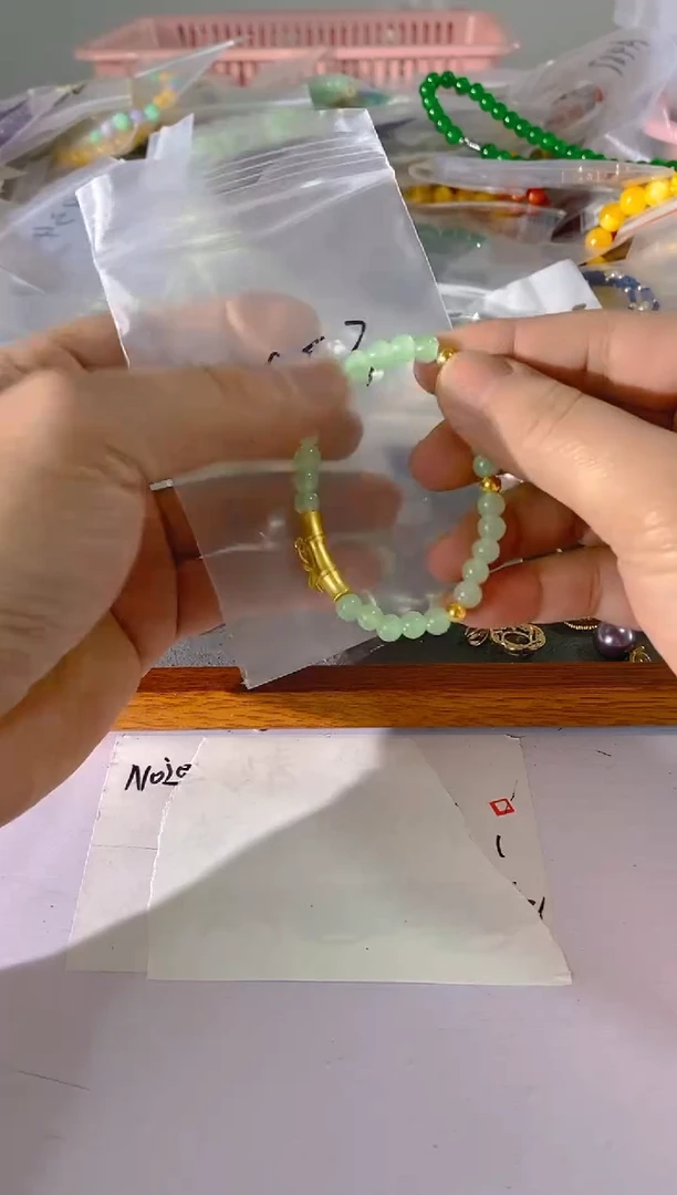 【闪购商品】水晶颈饰银S925镶嵌853红宝，蓝宝，多样性发一件赠链