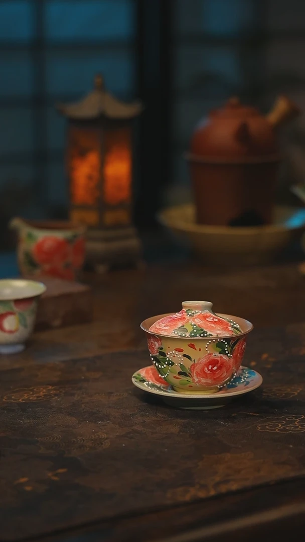 陶瓷景德镇高温釉下彩手工手绘款式