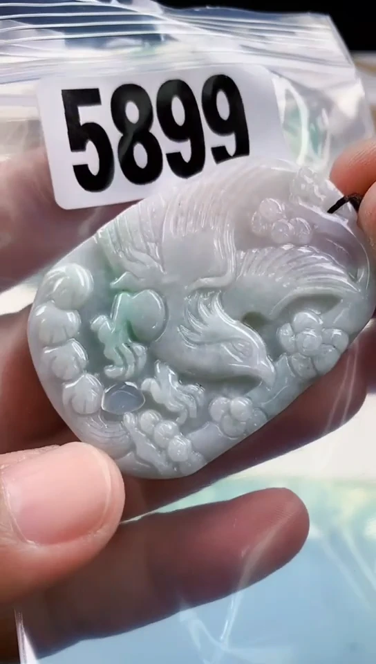 【闪购商品】翡翠挂件未镶嵌天然翡翠吊坠挂件