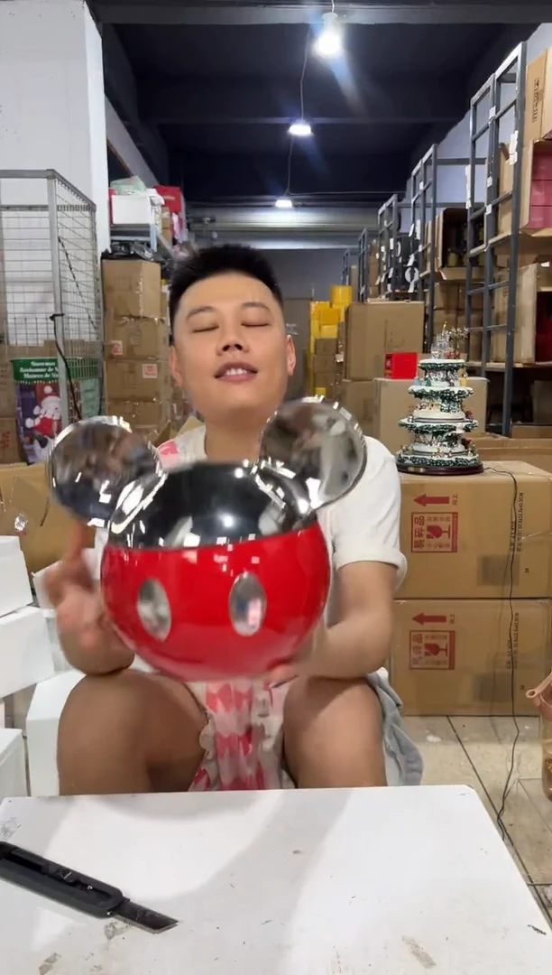 瓷片大号米奇电镀罐
