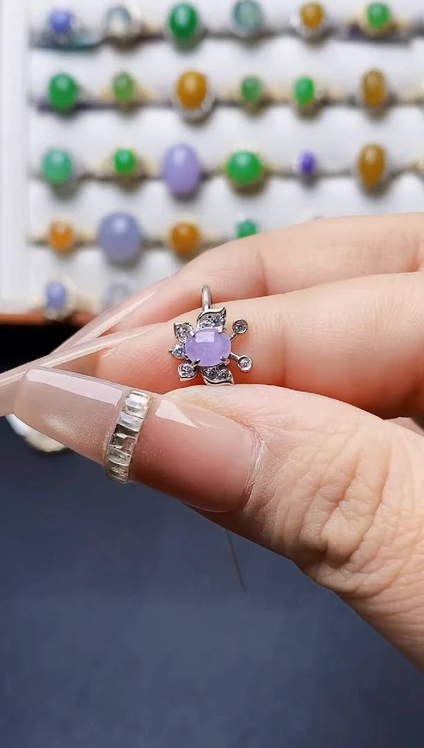 银S925镶嵌戒指翡翠?****凌1300