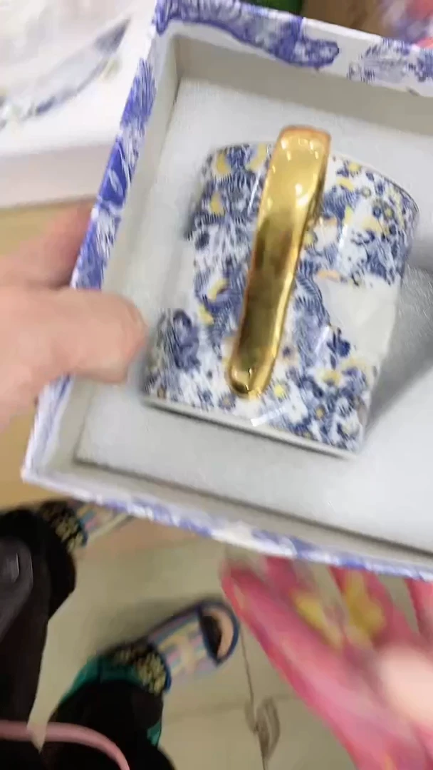 瓷片锅碗瓢盆一件不留@@1