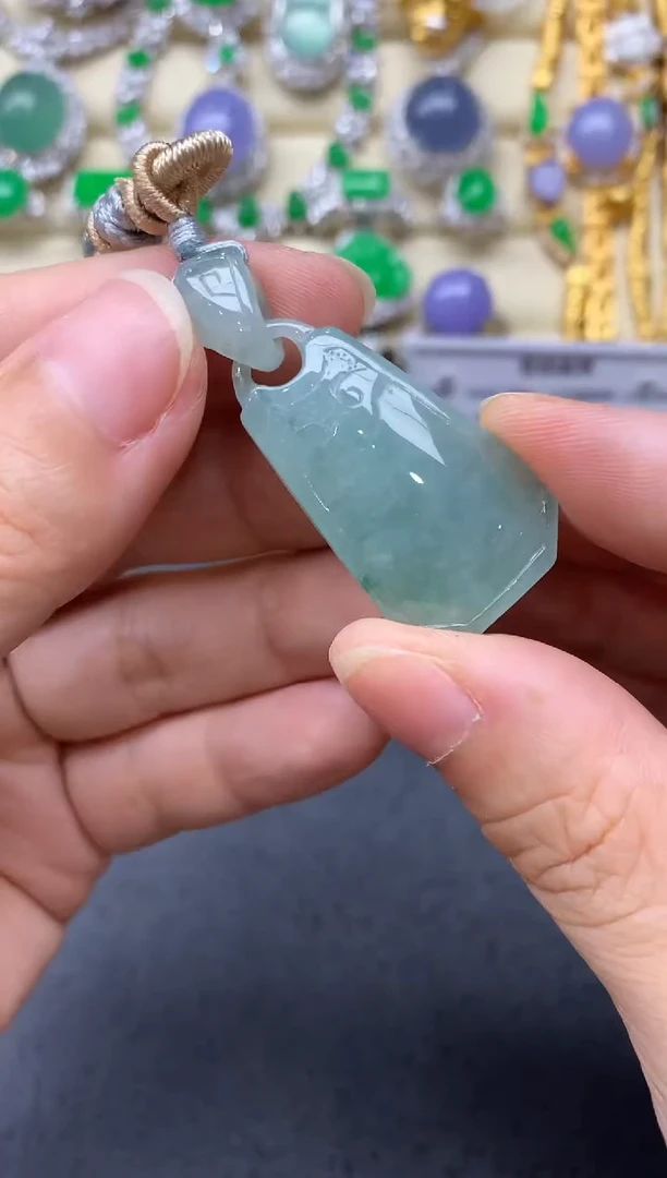 翡翠未镶嵌颈饰235-中国好珍宝