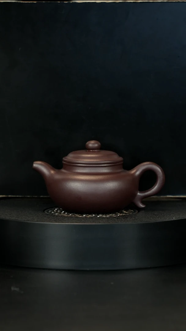 【闪购商品】紫砂茶壶正价2200微瑕纯料石红仿古