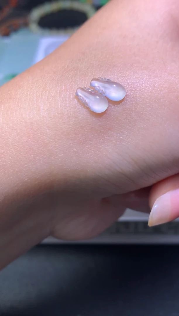 未镶嵌定制翡翠毛货