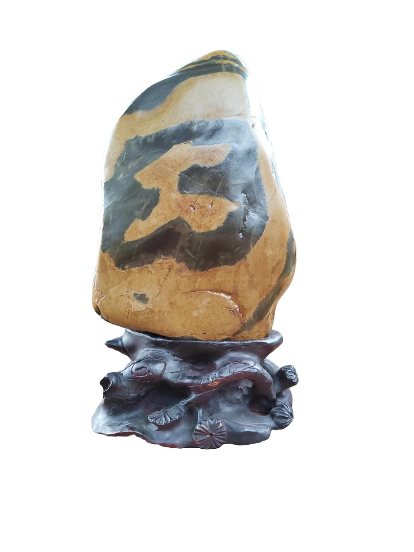 纯天然九龙璧文字石。高：23cm 长：16cm 宽：7cm
