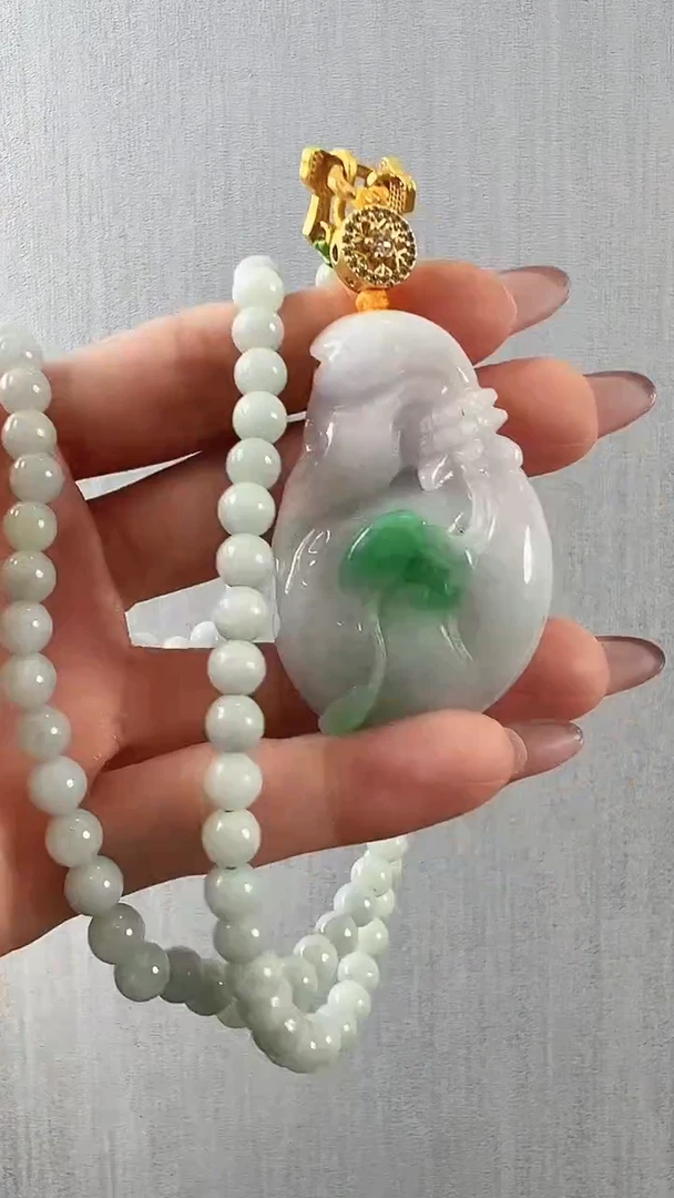 颈饰未镶嵌翡翠钱袋子
