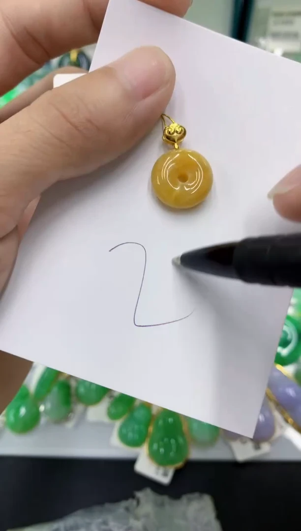 翡翠未镶嵌颈饰11111111111