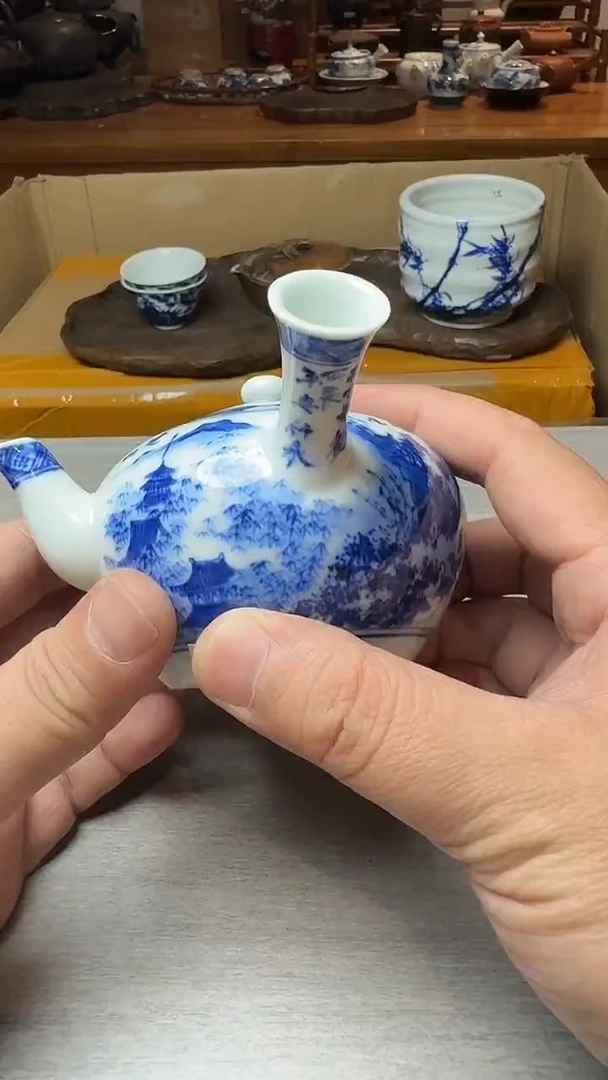 谢谢老板，回流产品有磨损正常，谨慎买