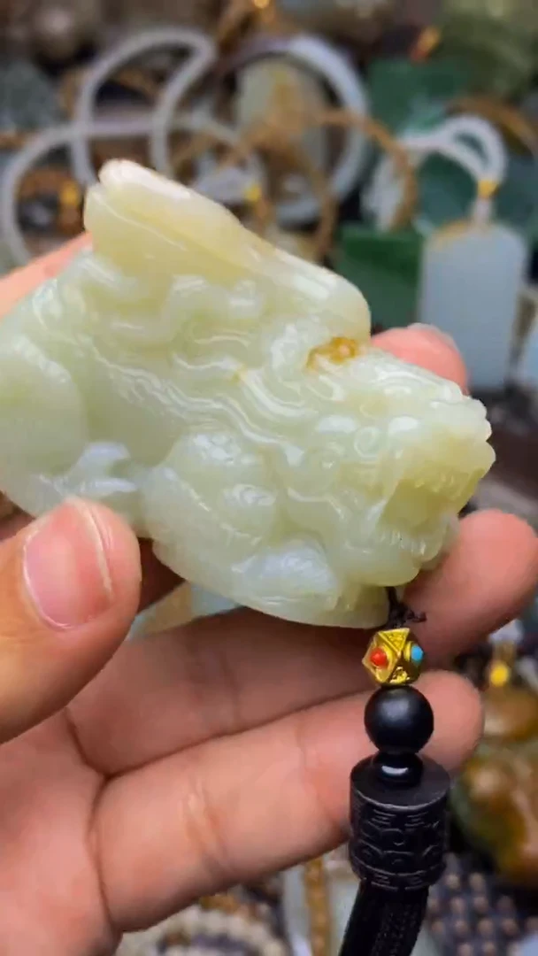 未镶嵌和田玉把件1