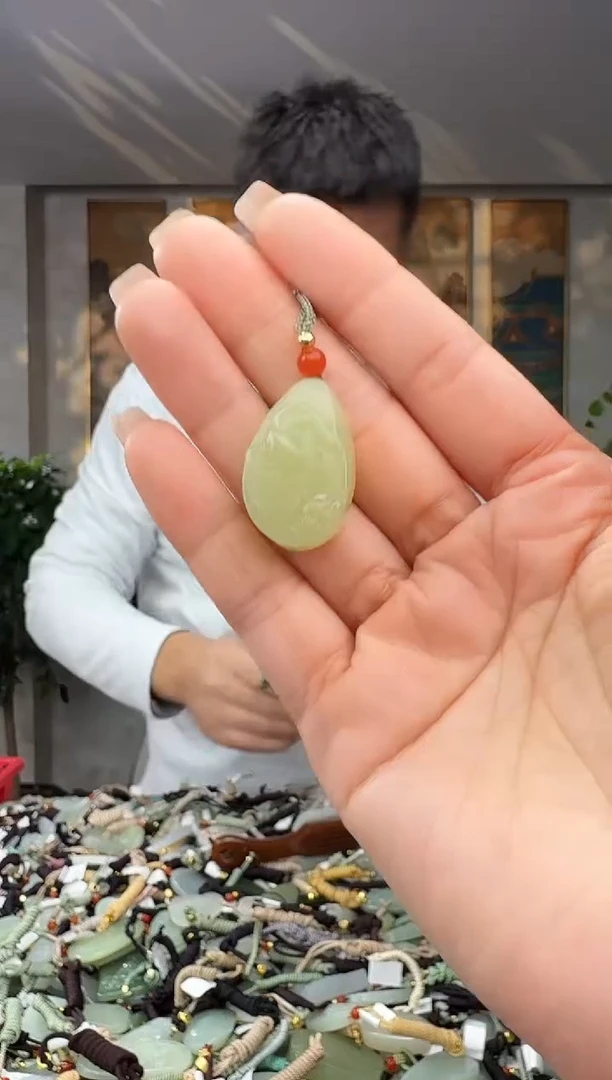 颈饰未镶嵌和田玉拍一发一多样性发货