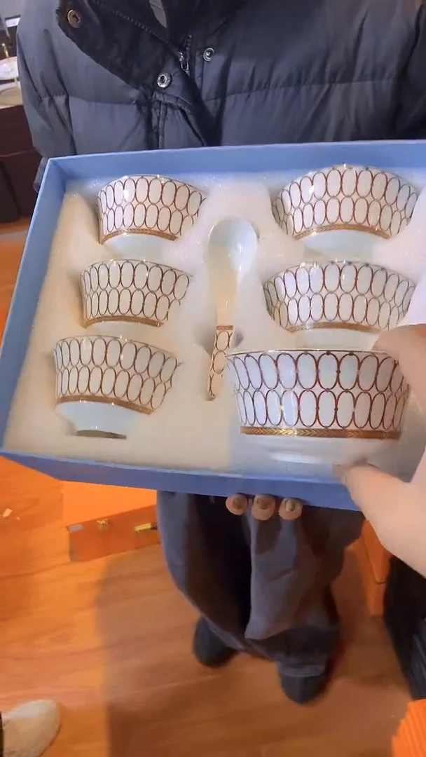 【闪购商品】鸿辉家品牌瓷器，京东包邮！