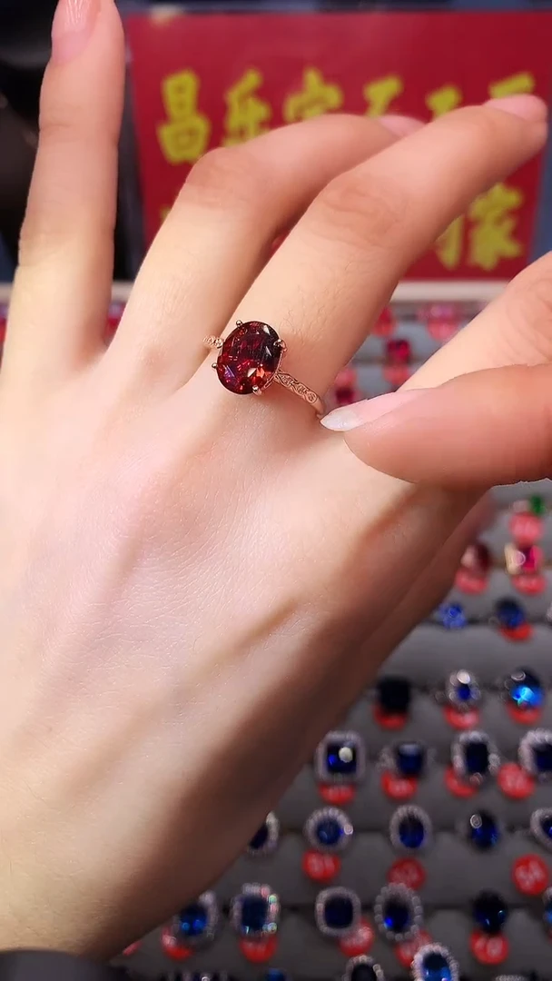 【闪购商品】石榴石戒指银S925镶嵌111111