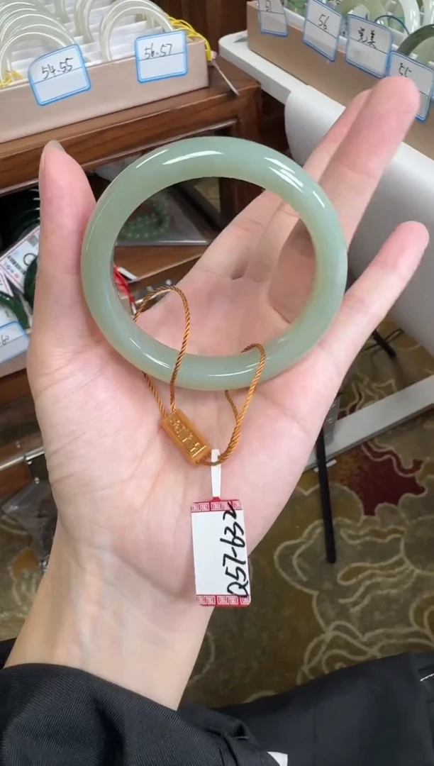 未镶嵌手镯和田玉57
