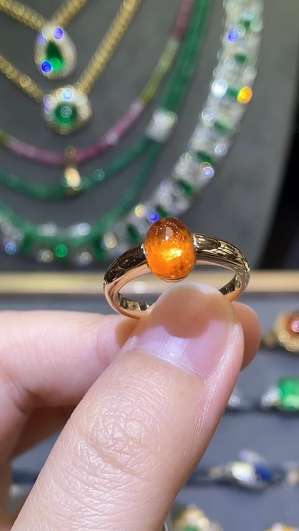 石榴石（芬达石）戒指18K金镶嵌3.08ct