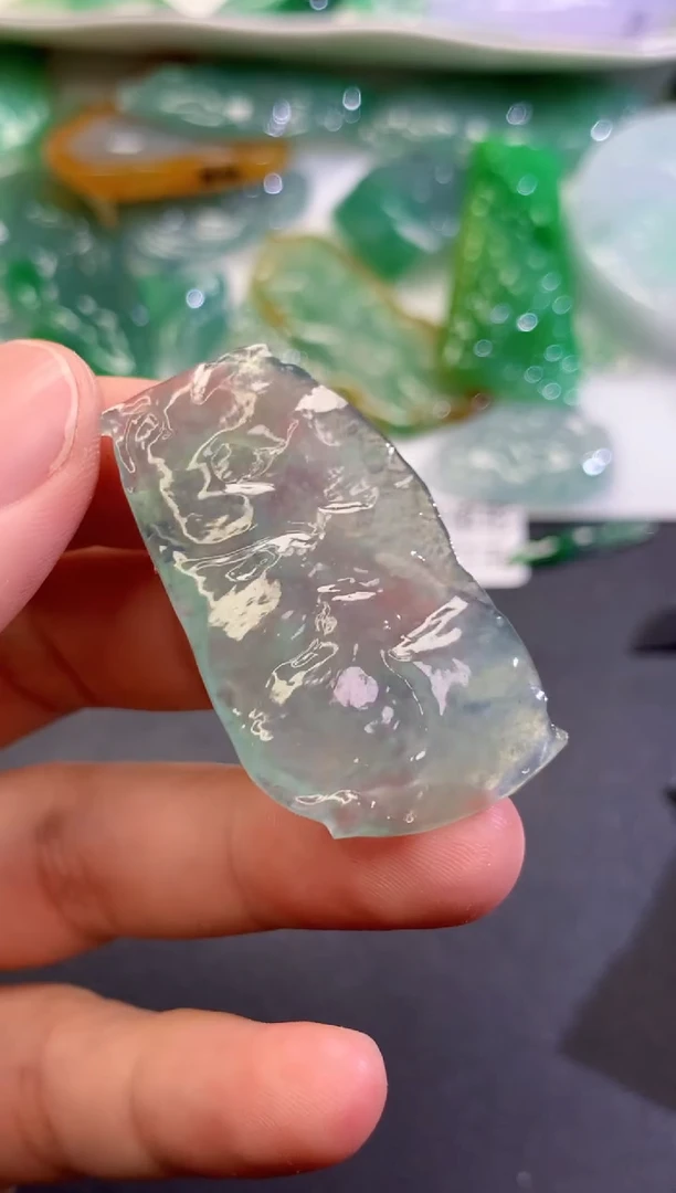 翡翠18K金镶嵌吊坠(不含链)53
