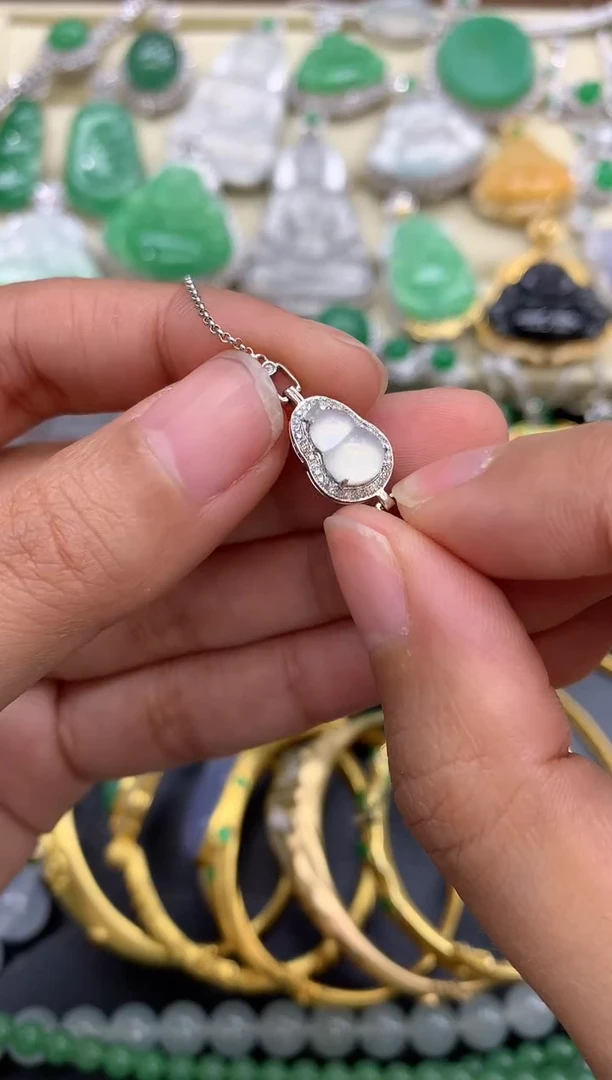 【闪购商品】翡翠手链18K金镶嵌194-中国好珍宝
