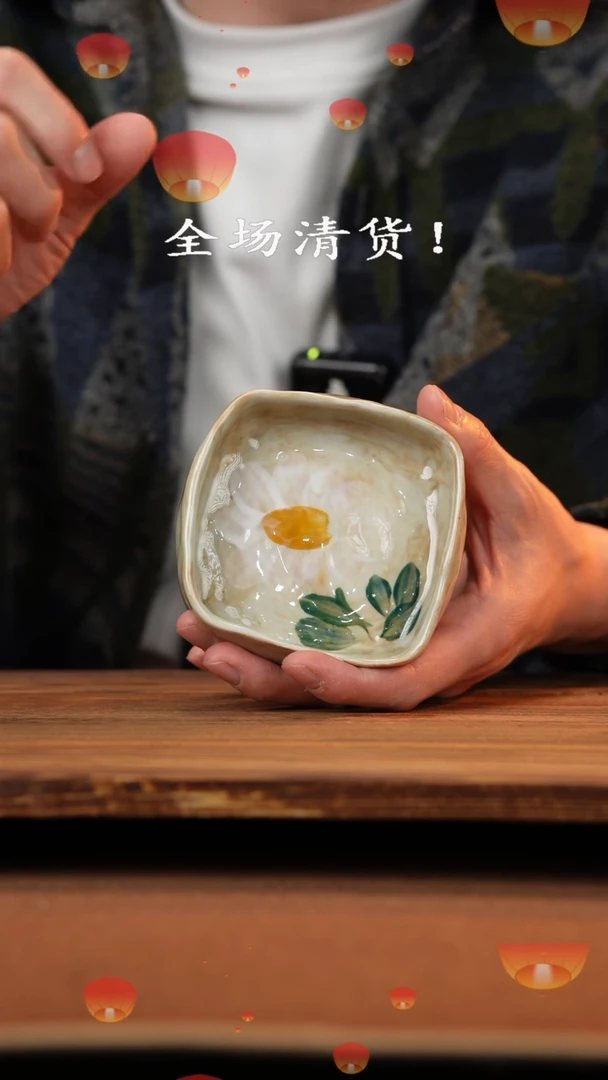 【闪购商品】杯手艺人手绘釉下彩异形器物