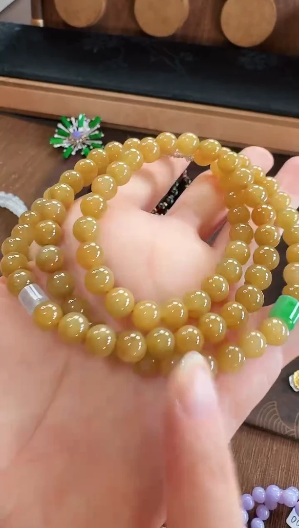 翡翠未镶嵌颈饰珠串