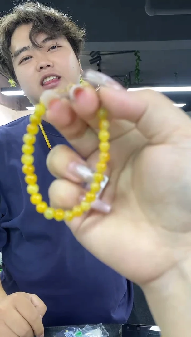 银S925镶嵌手链翡翠多样性发其一，颜色微差