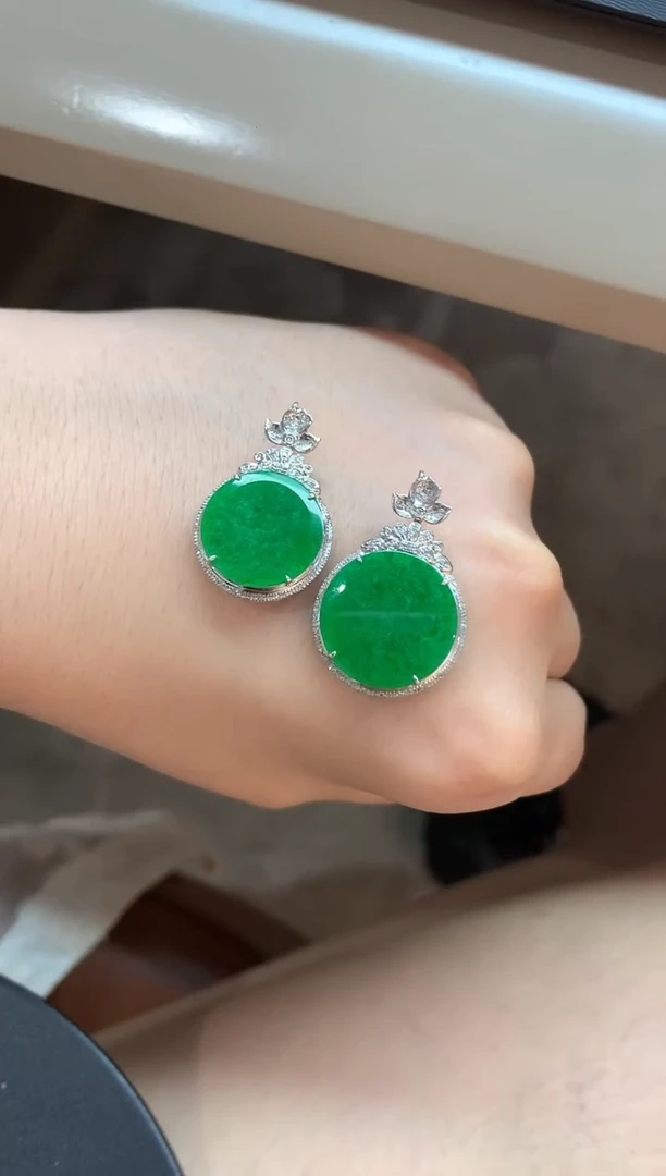 翡翠18K金镶嵌吊坠(不含链)吊坠（不含链）|4800+0多样性发货一件