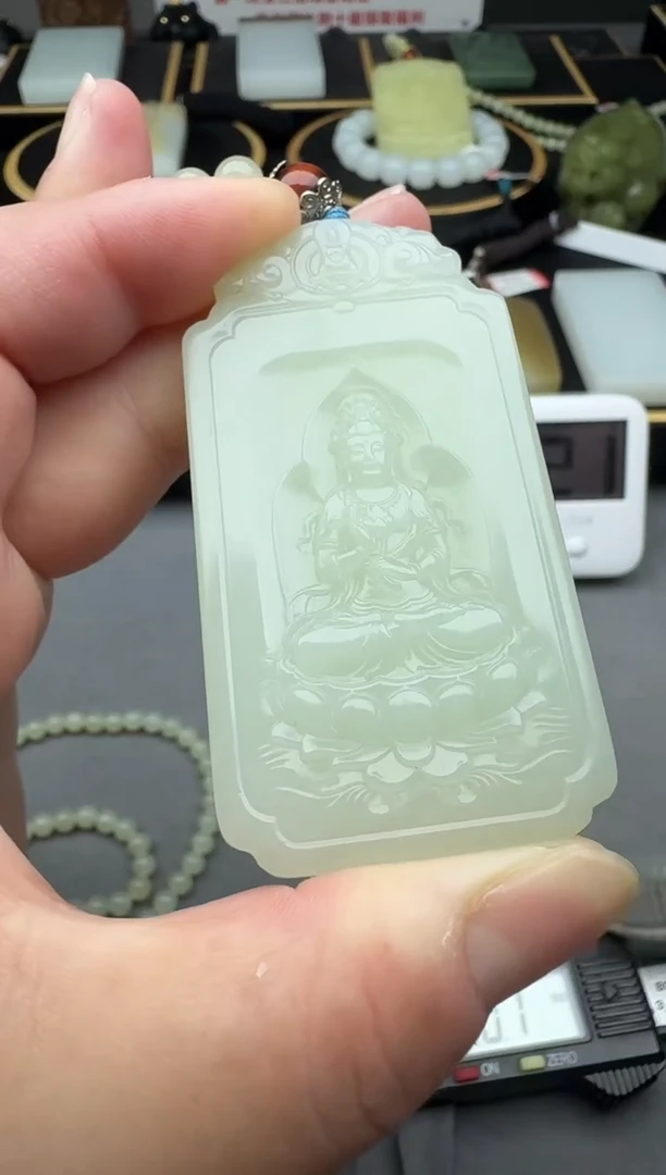 颈饰未镶嵌和田玉4