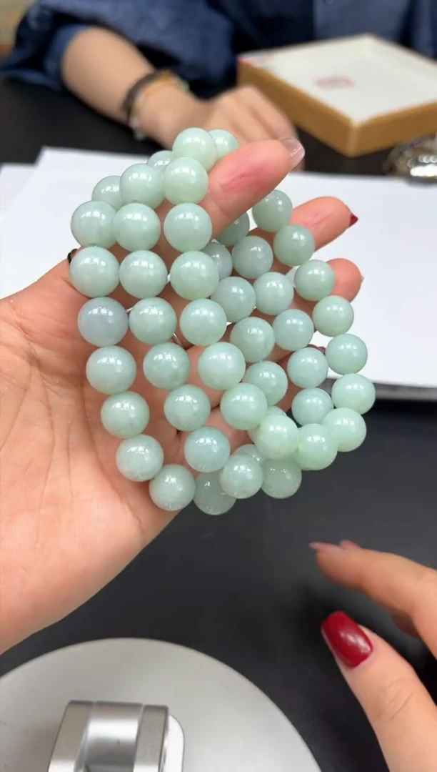 【闪购商品】翡翠颈饰未镶嵌绿珠串多样性发一
