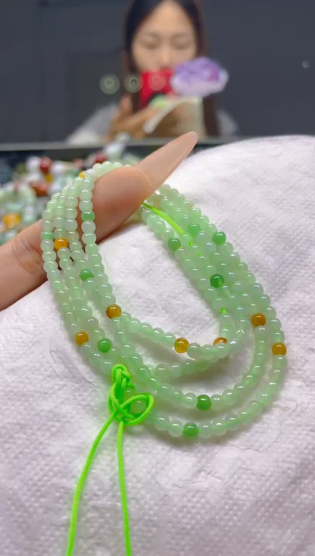 颈饰未镶嵌翡翠3MM