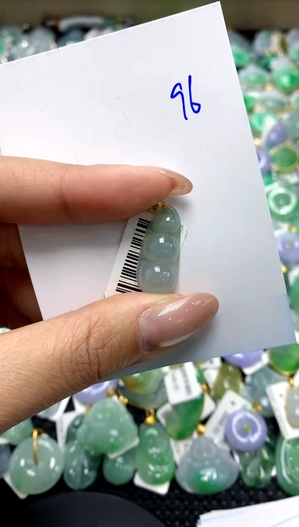 【闪购商品】翡翠颈饰18K金镶嵌111111111