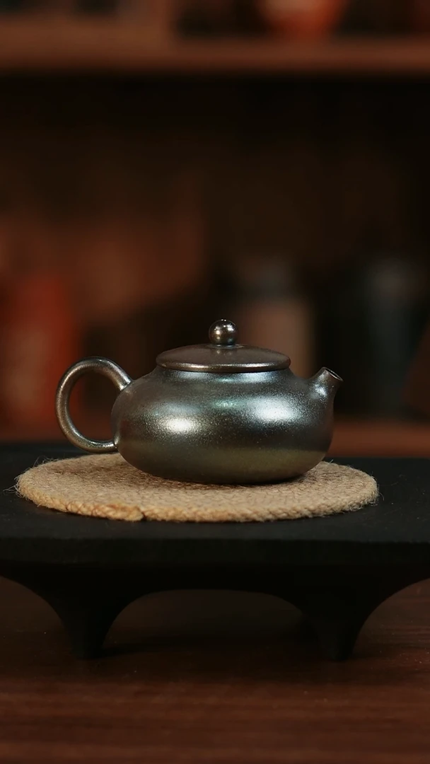 二生陶作精品纯柴烧丰隆壶02