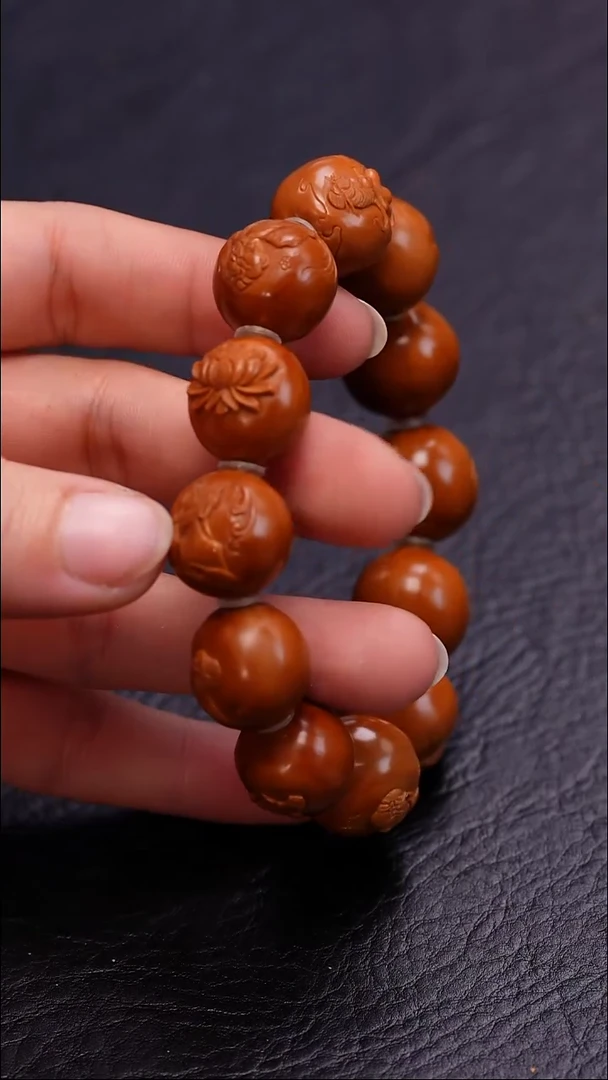 【闪购商品】橄榄核吊坠橄榄核