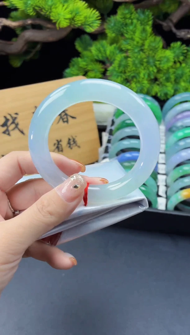 未镶嵌手镯翡翠A67
