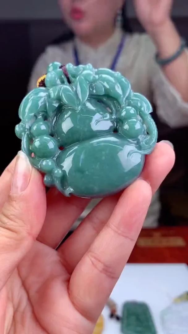 【闪购商品】定制翡翠未镶嵌天然A货翡翠（拍一发一)